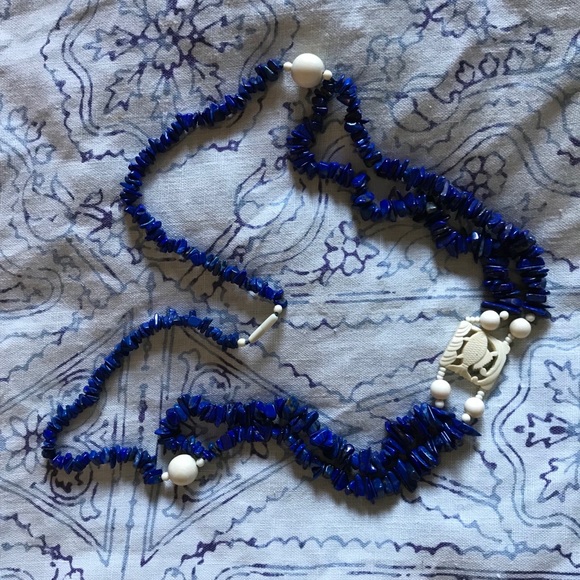 Jewelry - Lapis and white wood antique necklace.